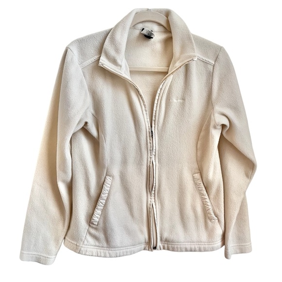Patagonia Jackets & Blazers - Patagonia fleece zip up hoodie jacket white cream women’s sz. Medium pockets